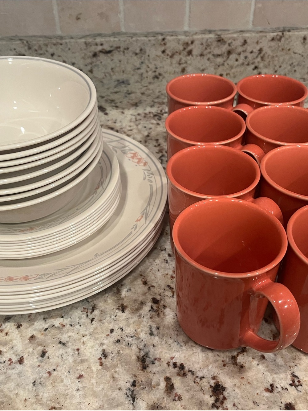 Vintage Corelle dinnerware rose/tulip rose/peach tulip - 32 pieces